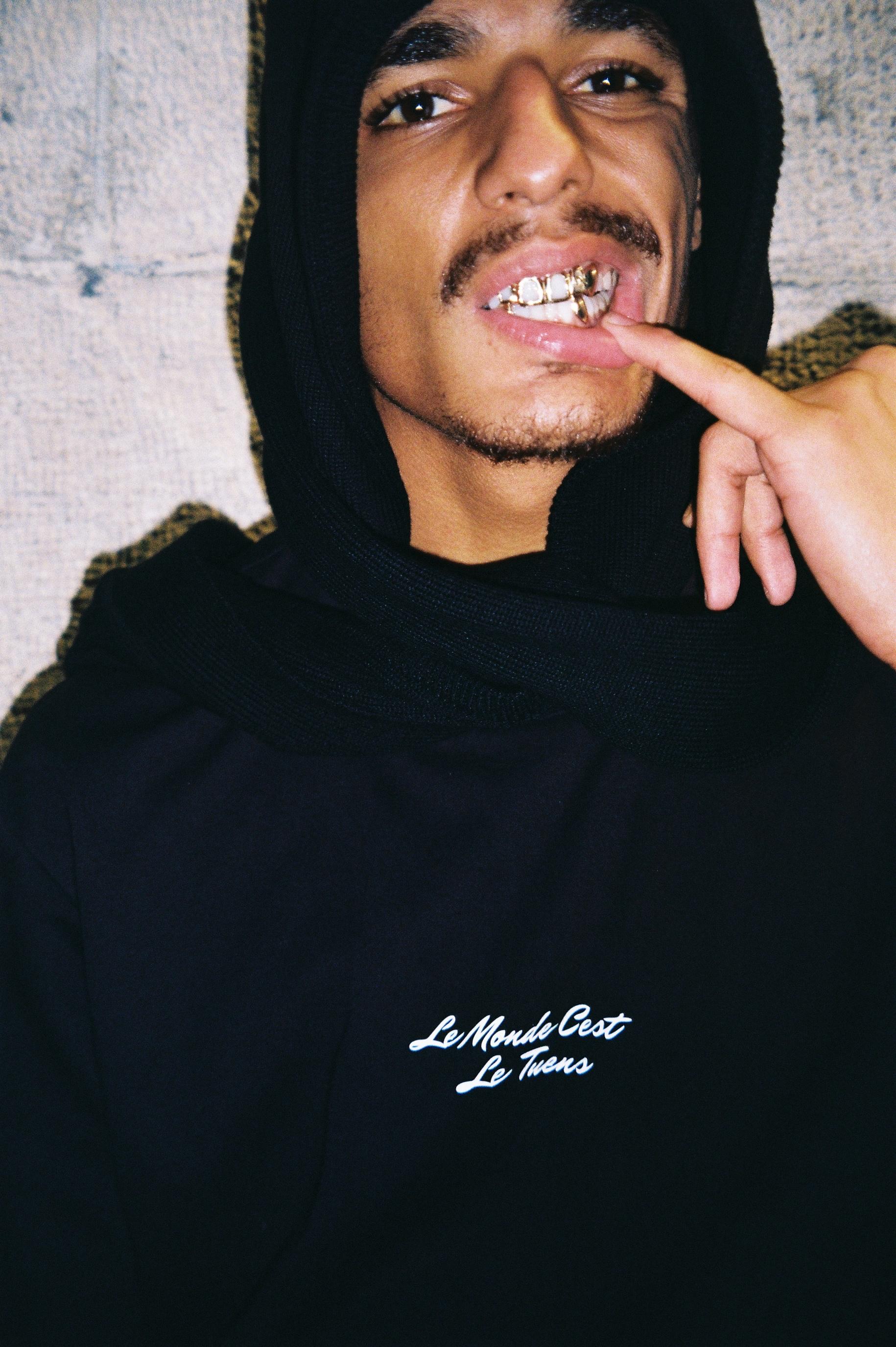 OVERSIZED LE MONDE TEE